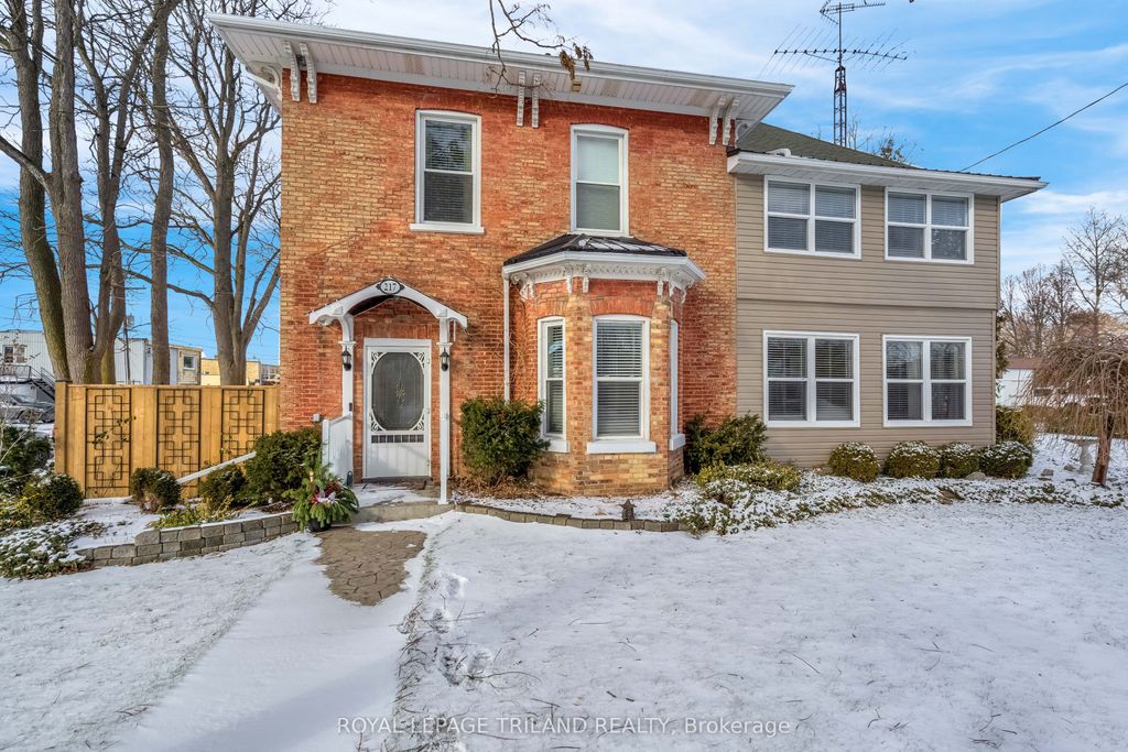 Photo of 217 Shackleton Line, Dutton/Dunwich, ON N0L 1J0 (MLS # X12578602)