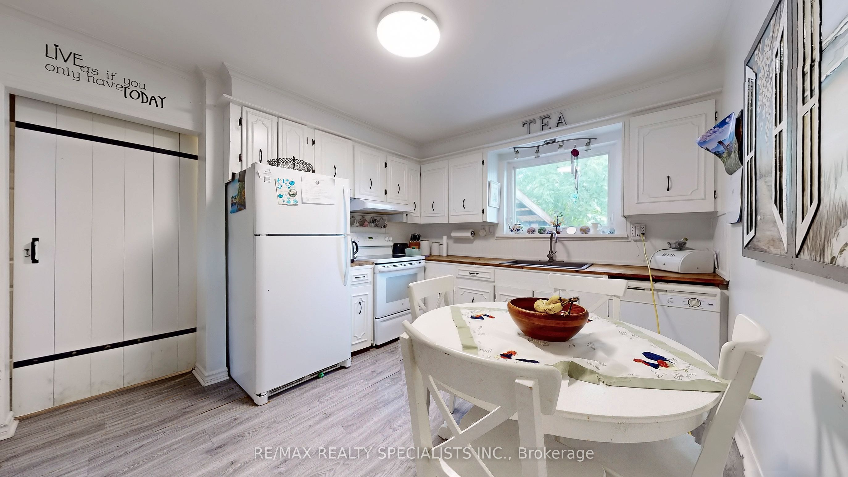 1306-08 Leighland Road