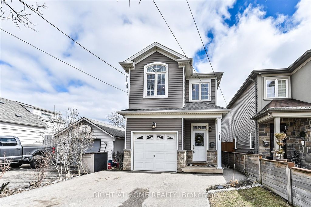 Photo of 618 Knox Avenue, Hamilton, ON L8H 6K3 (MLS # X12885344)