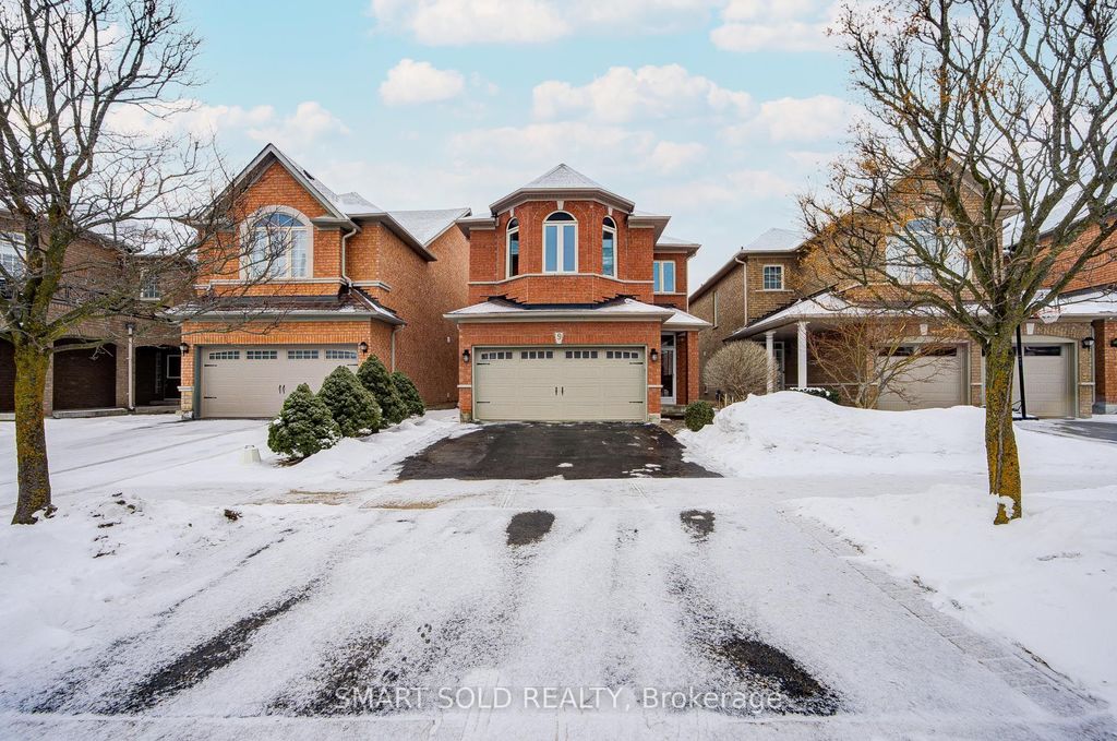 Photo of 9 Mariposa Avenue, Richmond Hill, ON L4S 2N7 (MLS # N12902112)