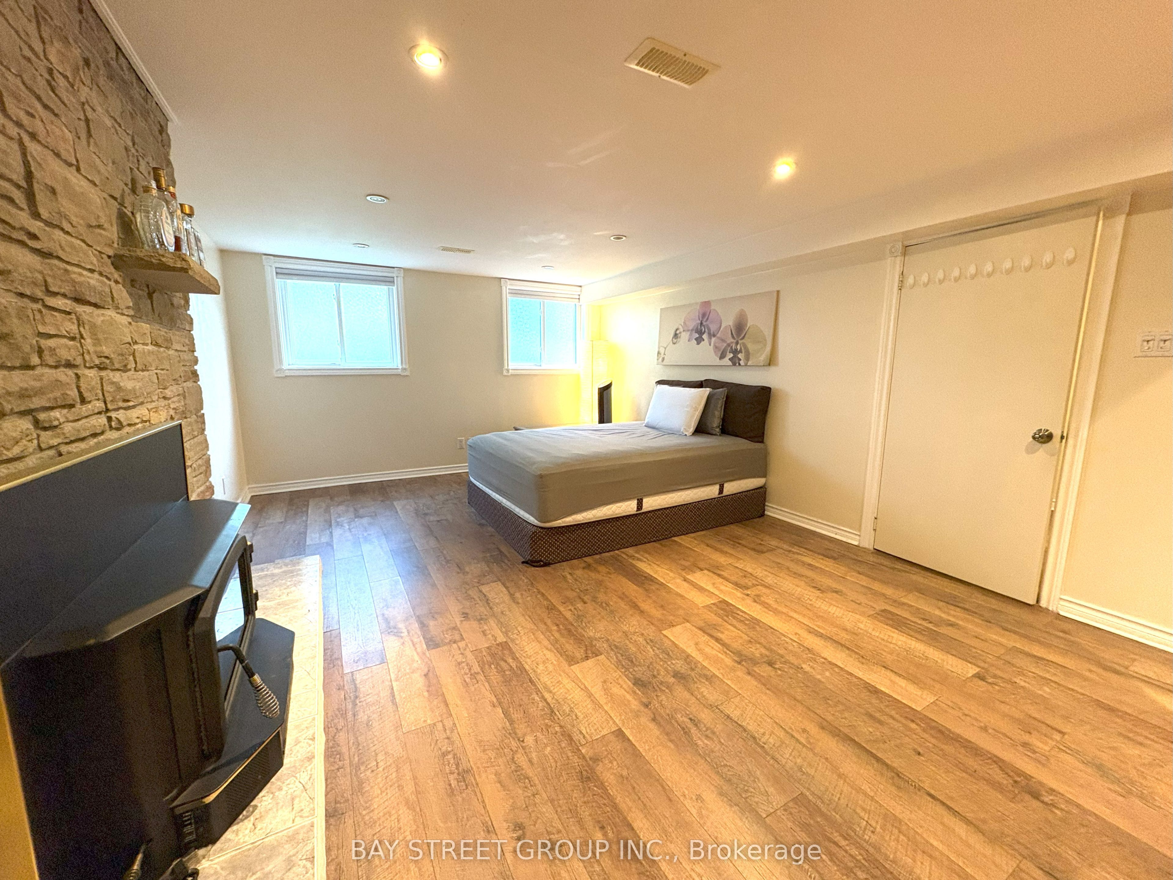 238 The West Mall N/A