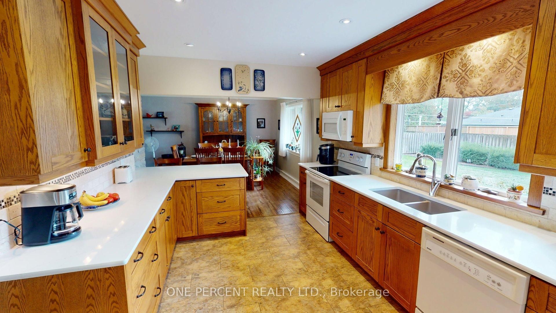 16 Daleview Crescent