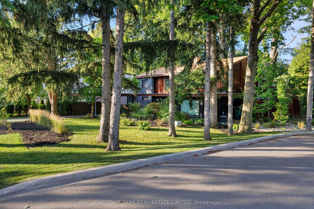 Photo of 57 Wimbleton Road, Toronto, ON M9A 3S3 (MLS # W12413825)
