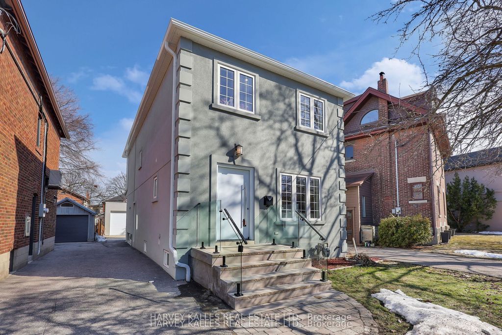 Photo of 207 Sutherland Drive, Toronto, ON M4G 1J1 (MLS # C12921038)