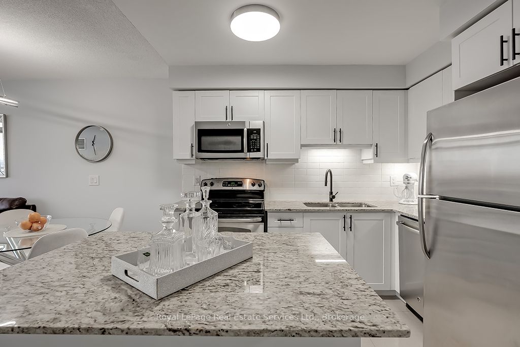 1940 Ironstone Drive 1205