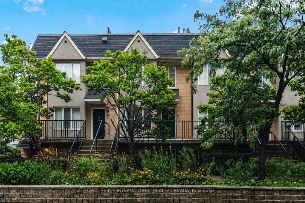 Photo of 208 Niagara Street #18, Toronto, ON M6J 3W5 (MLS # C13735494)