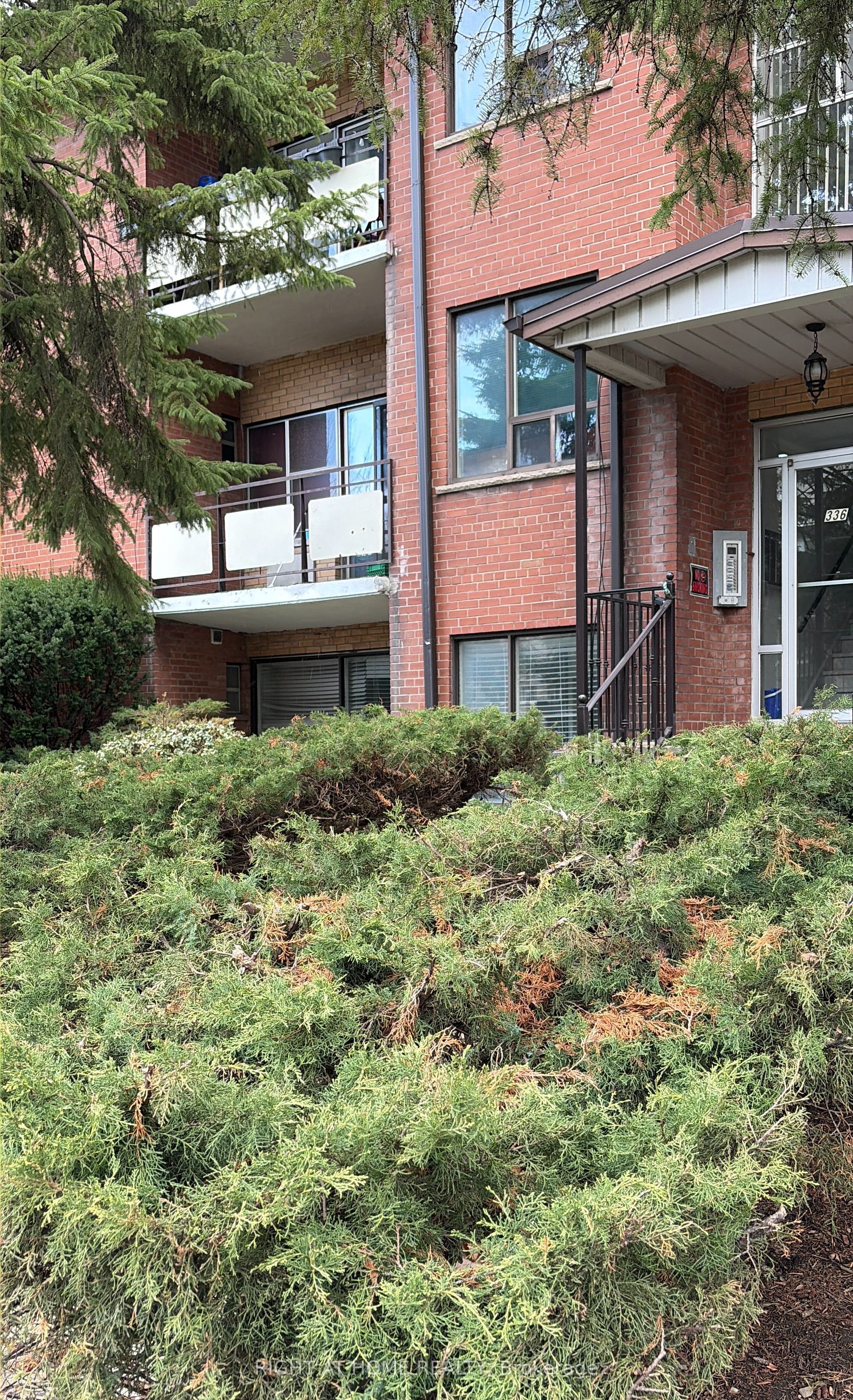 336 The West Mall N/A 1B