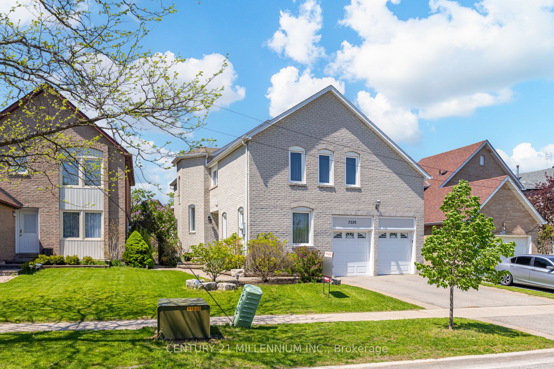 7220 Danton Promenade