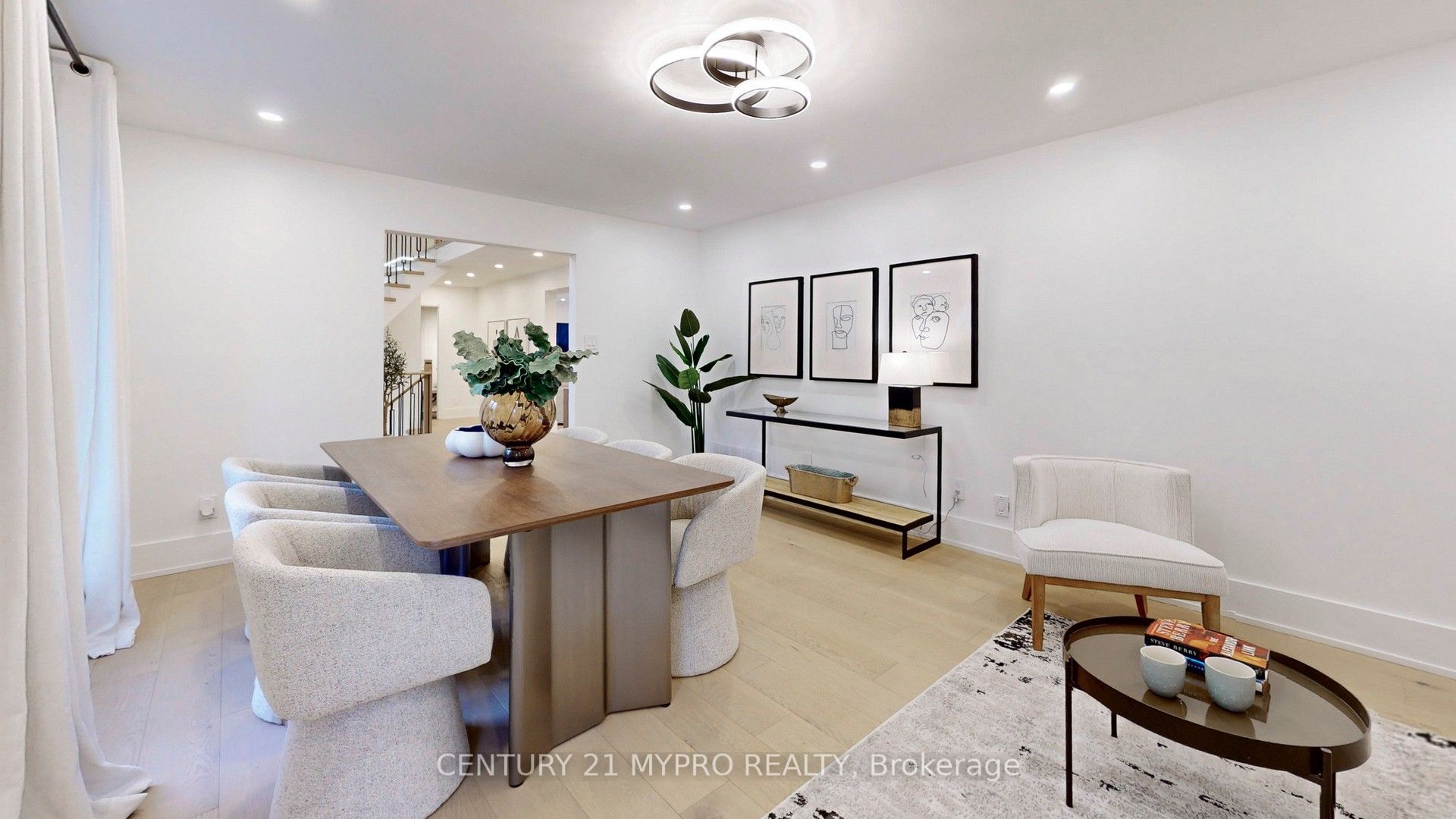 8 Briarwood Road