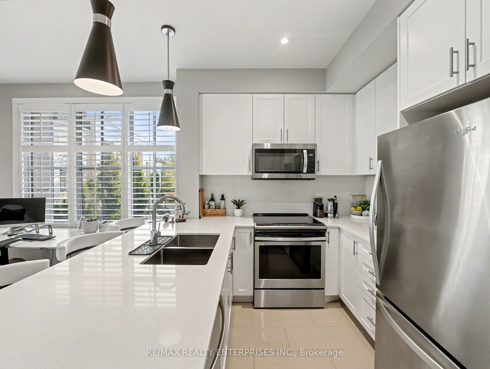 657 Cricklewood Drive 532