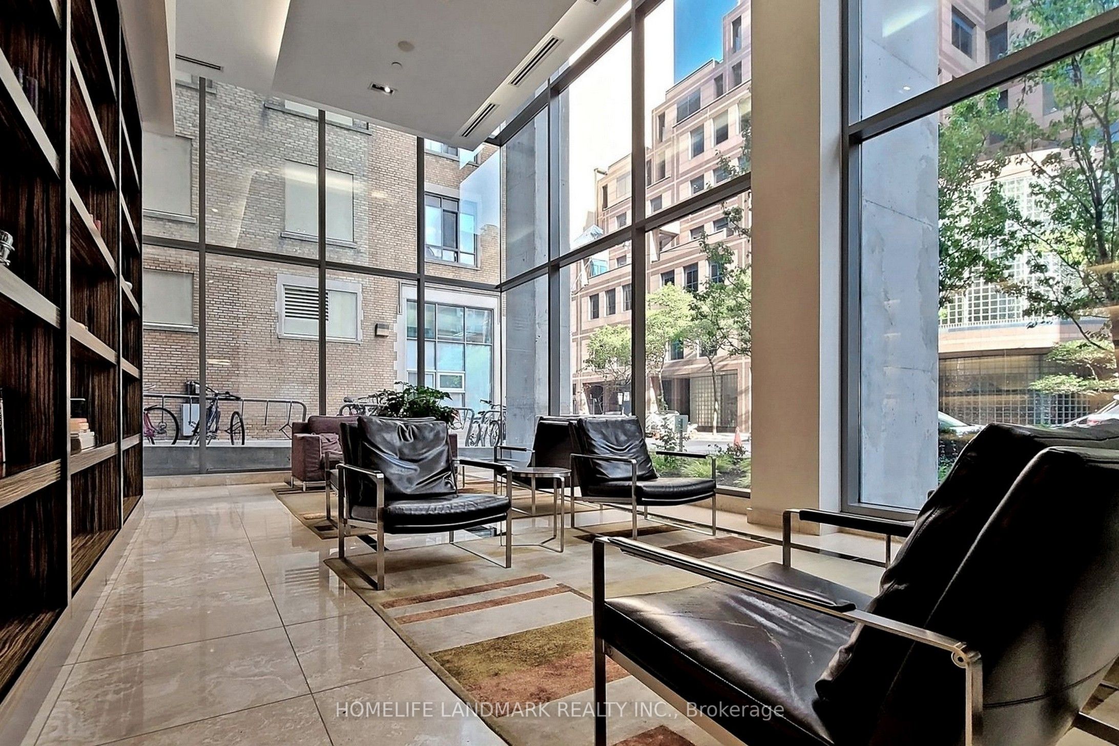 37 Grosvenor Street 2401