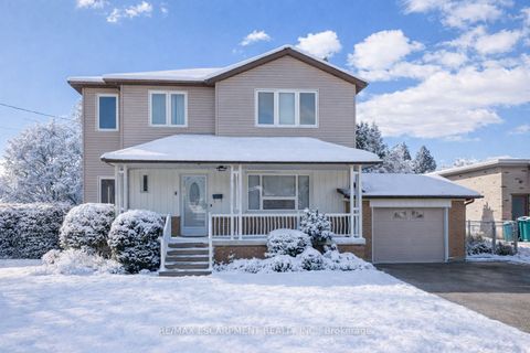 2510 Donnavale Drive Mississauga ON L5A 2N1