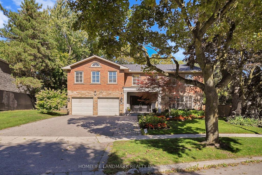 Photo of 30 Bobwhite Crescent, Toronto, ON M2L 2E1 (MLS # C12433811)