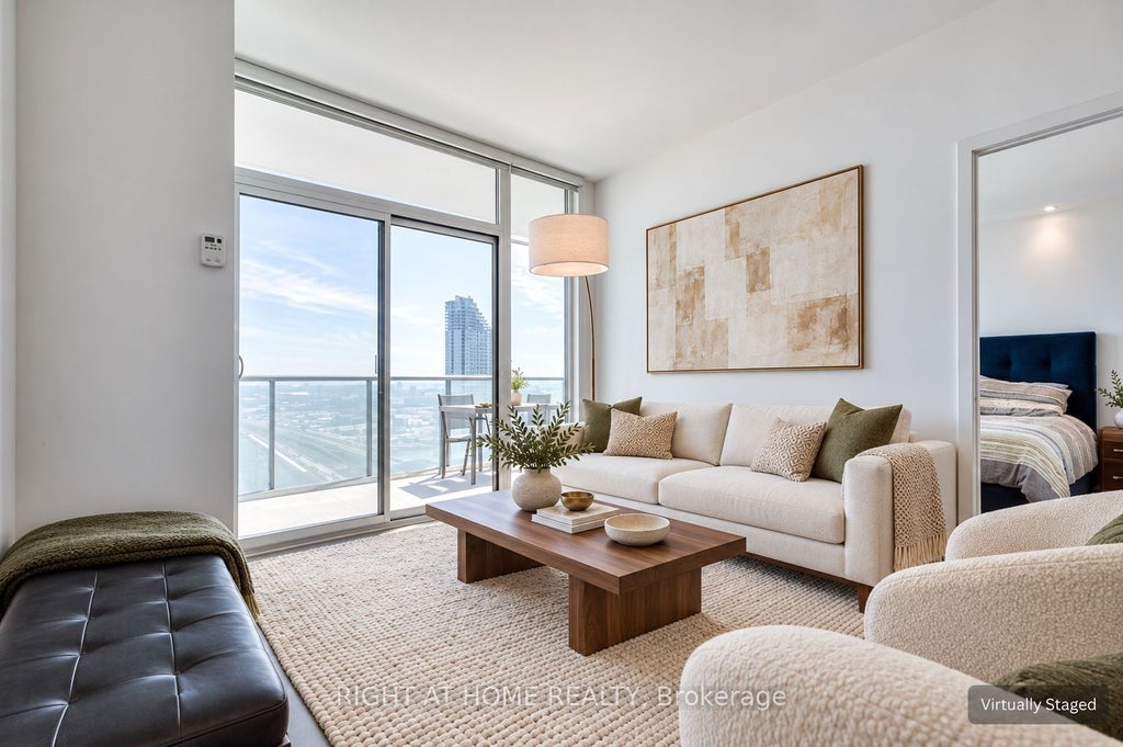 Photo of 1 Market Street #2505, Toronto, ON M5E 0A2 (MLS # C14110870)