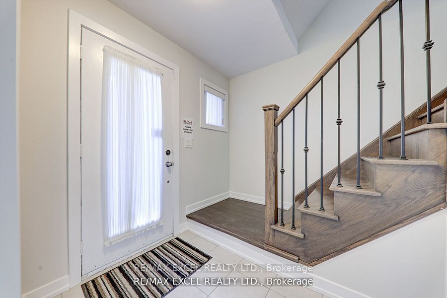 55 Lindcrest Manor 1011