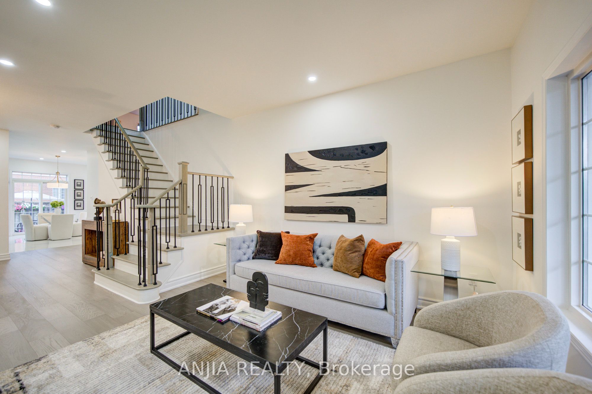 203 Fred Mclaren Boulevard