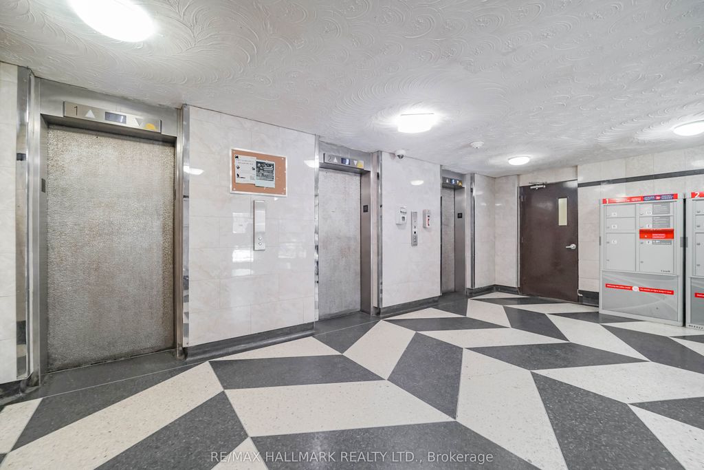 Photo of 50 LOTHERTON Pathway #411, Toronto, ON M6B 2G7 (MLS # W12246294)