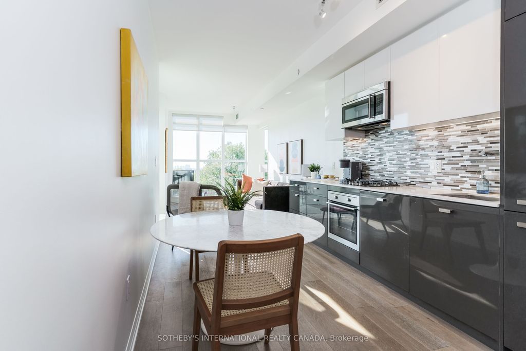 Photo of 835 St. Clair Avenue W #707, Toronto, ON M6C 0A8 (MLS # C12469586)