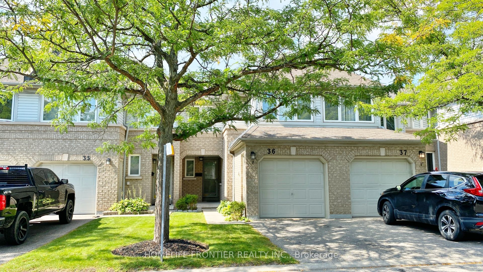 2555 Thomas Street 36
