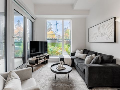 21 Park Street E 102 Mississauga ON L5G 0C2