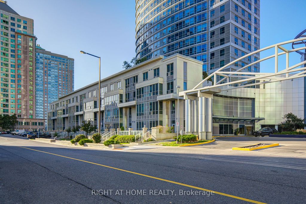Photo of 36 Lee Centre Drive #Th112, Toronto, ON M1H 3K2 (MLS # E12462037)