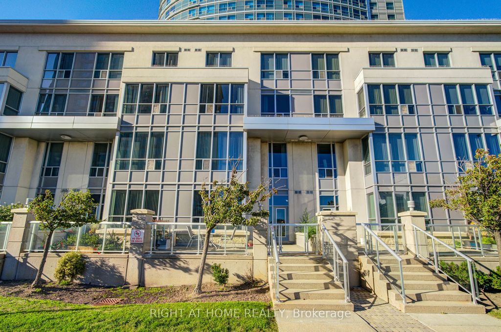 Photo of 36 Lee Centre Drive #Th112, Toronto, ON M1H 3K2 (MLS # E12462037)