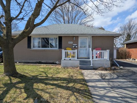 1034 Winterhalt Avenue Cambridge ON N3H 4J9