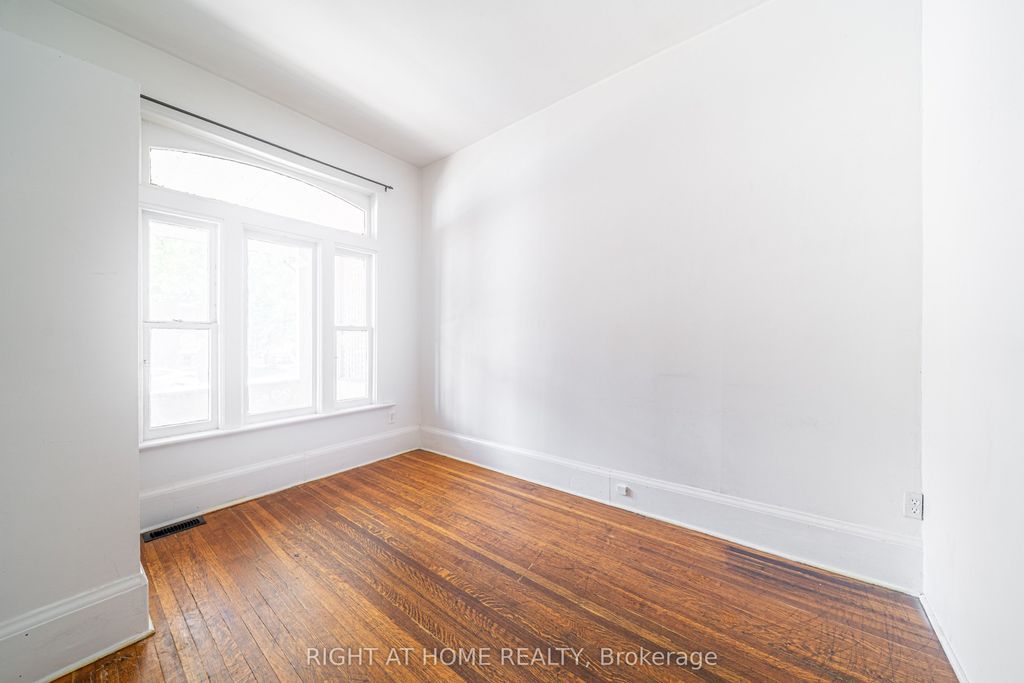Photo of 1059 Bathurst Street, Toronto, ON M5R 3G8 (MLS # C12468106)