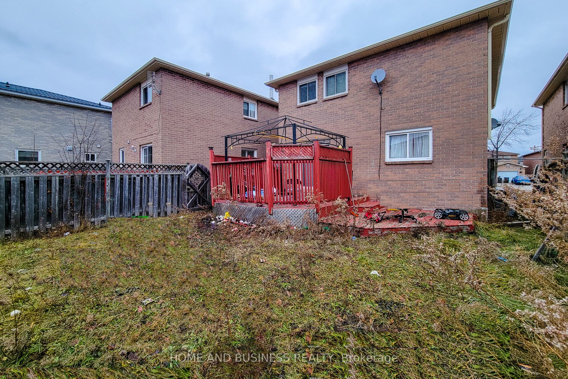 5213 Palomar Crescent