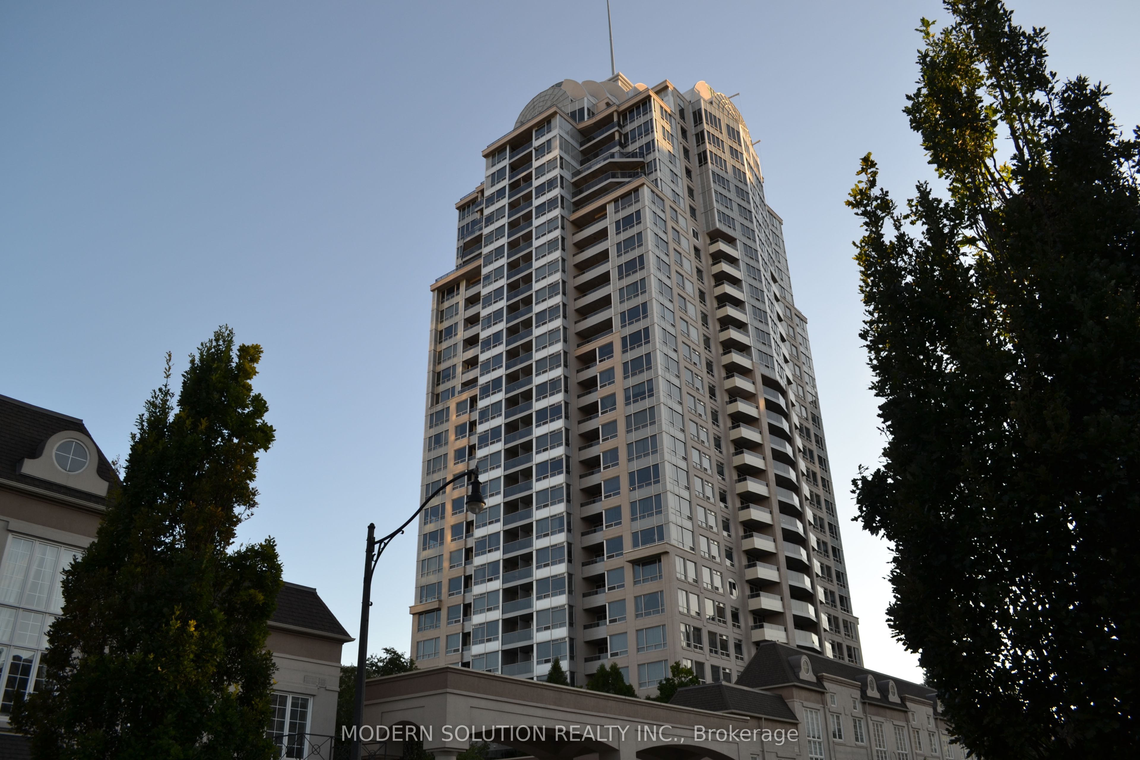 1 Rean Drive 610