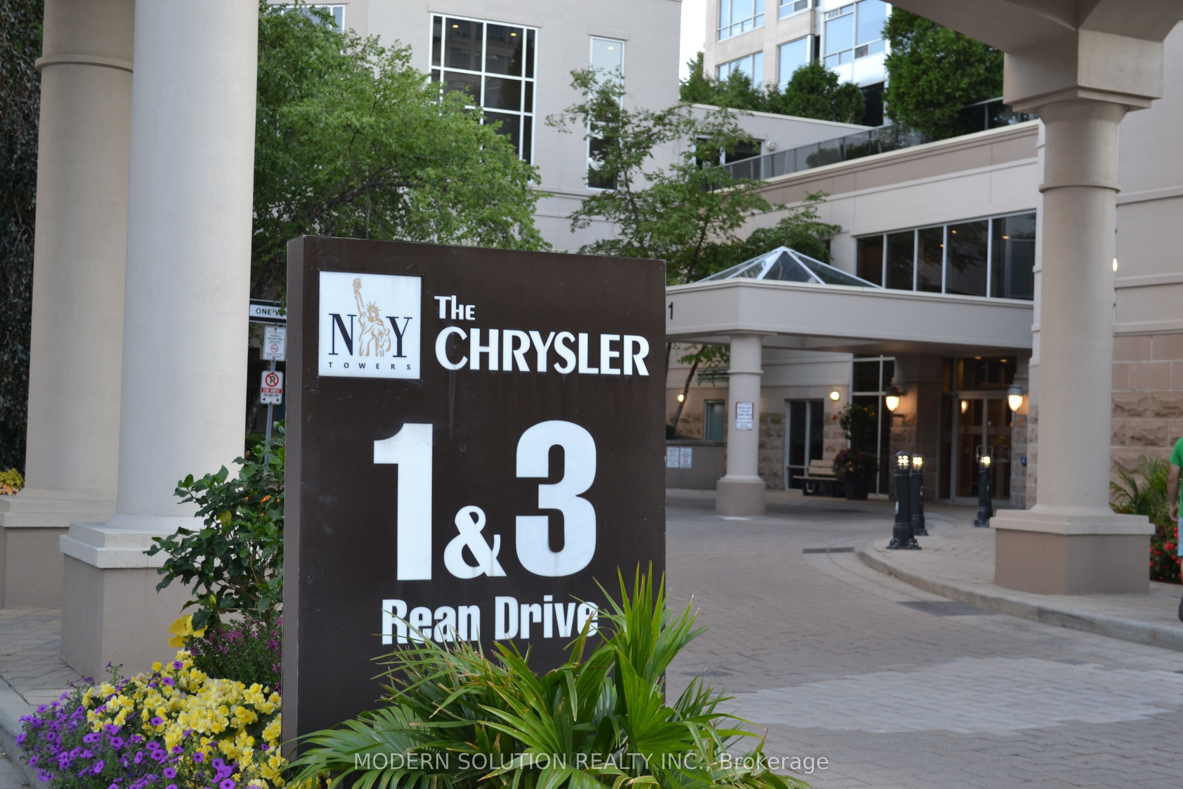 1 Rean Drive 610