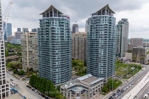 33 Elm Drive 1403 Mississauga ON L5B 4M2