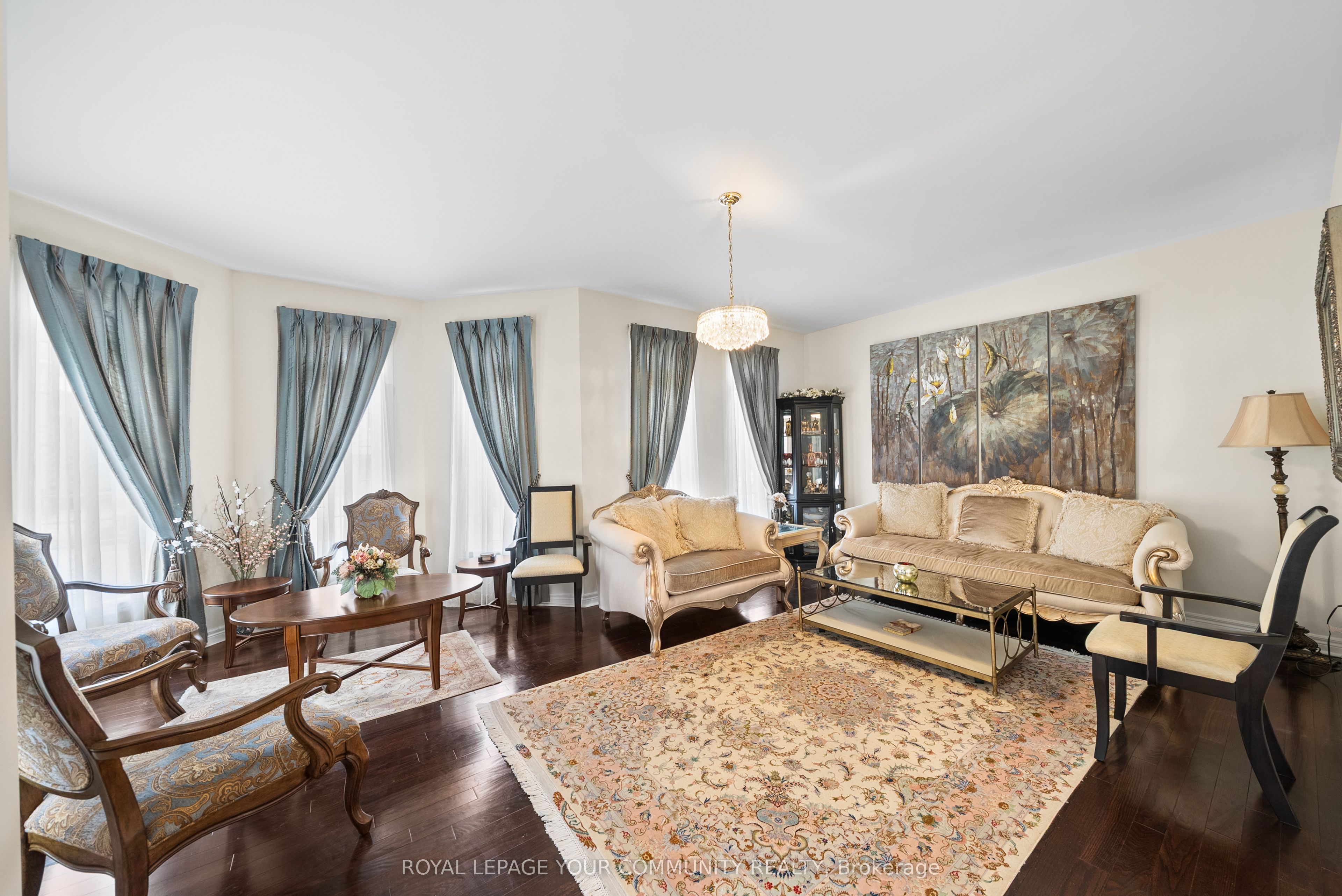 108 Headwater Crescent