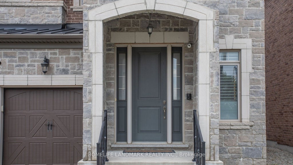 Photo of 402 Farrell Road, Vaughan, ON L6A 4W8 (MLS # N13525144)