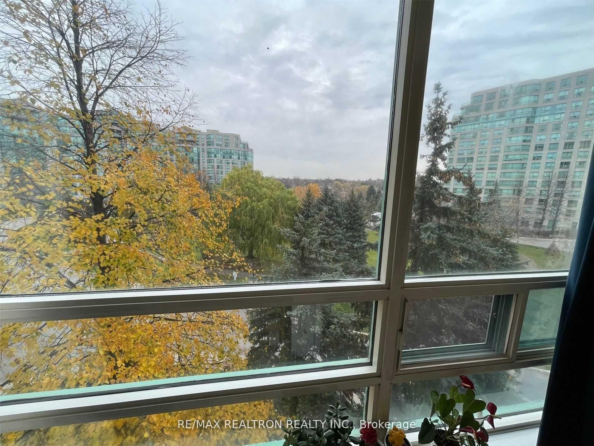 7805 Bayview Avenue 512