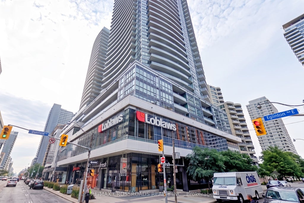 Photo of 89 Dunfield Avenue #2202, Toronto, ON M4S 0A4 (MLS # C13812152)