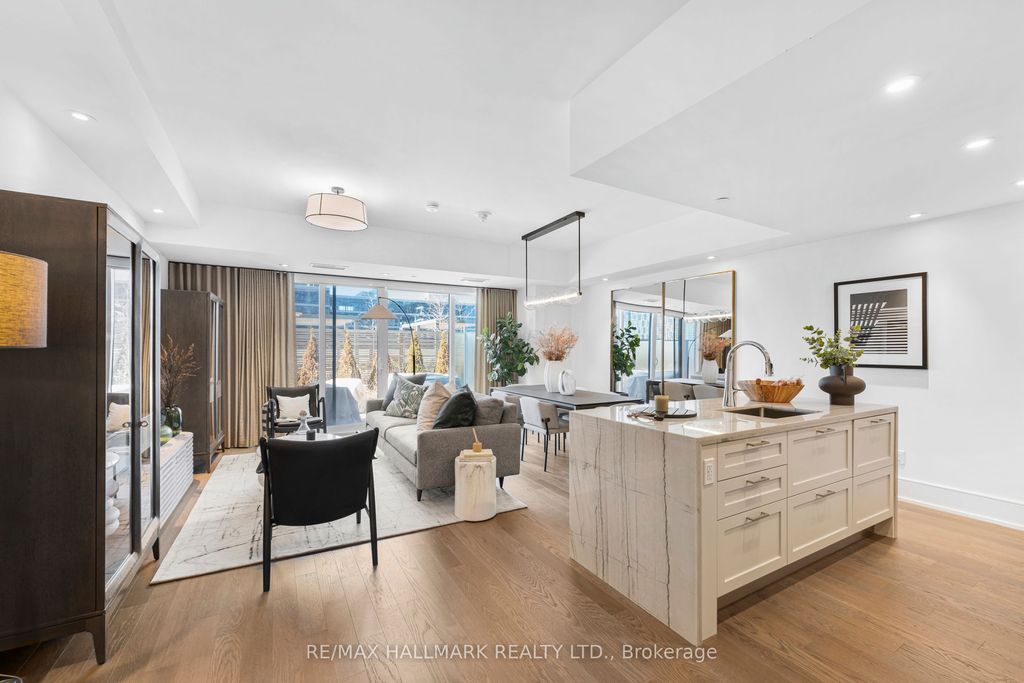 Photo of 480 Front Street W #516, Toronto, ON M5V 0V5 (MLS # C12384579)