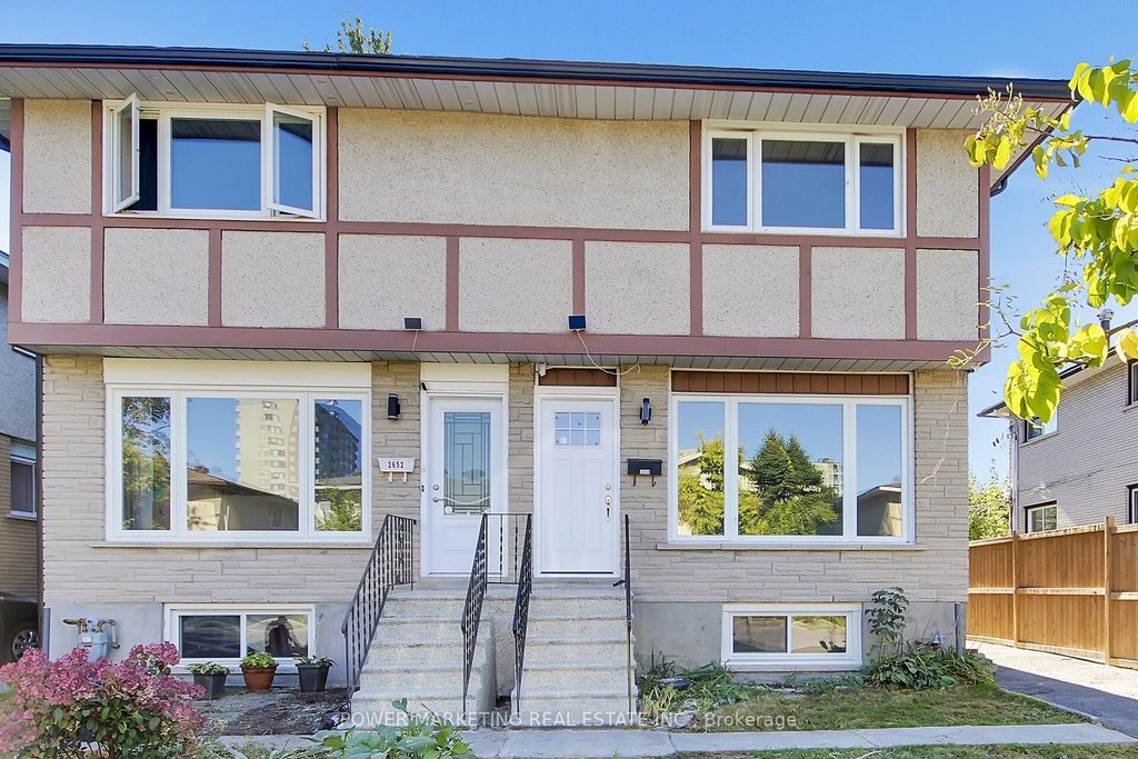 Photo of 2654 Conn Street, Britannia - Lincoln Heights and Area, ON K2B 7C5 (MLS # X13831936)