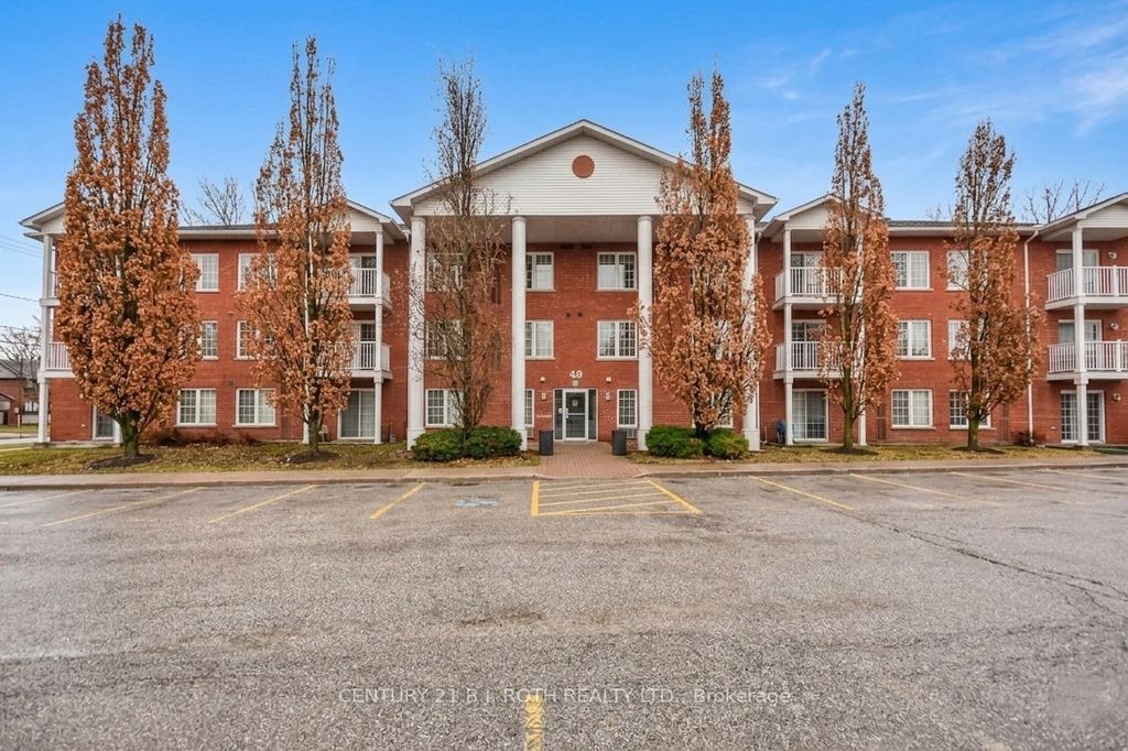 Photo of 49 Jacobs Terrace #114, Barrie, ON L4N 0W4 (MLS # S13064864)