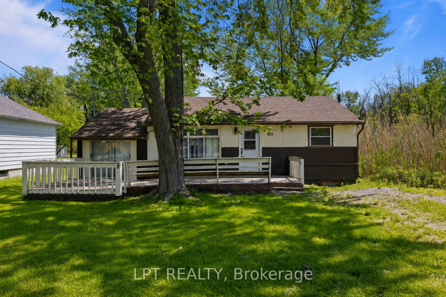 815 Paradise Drive