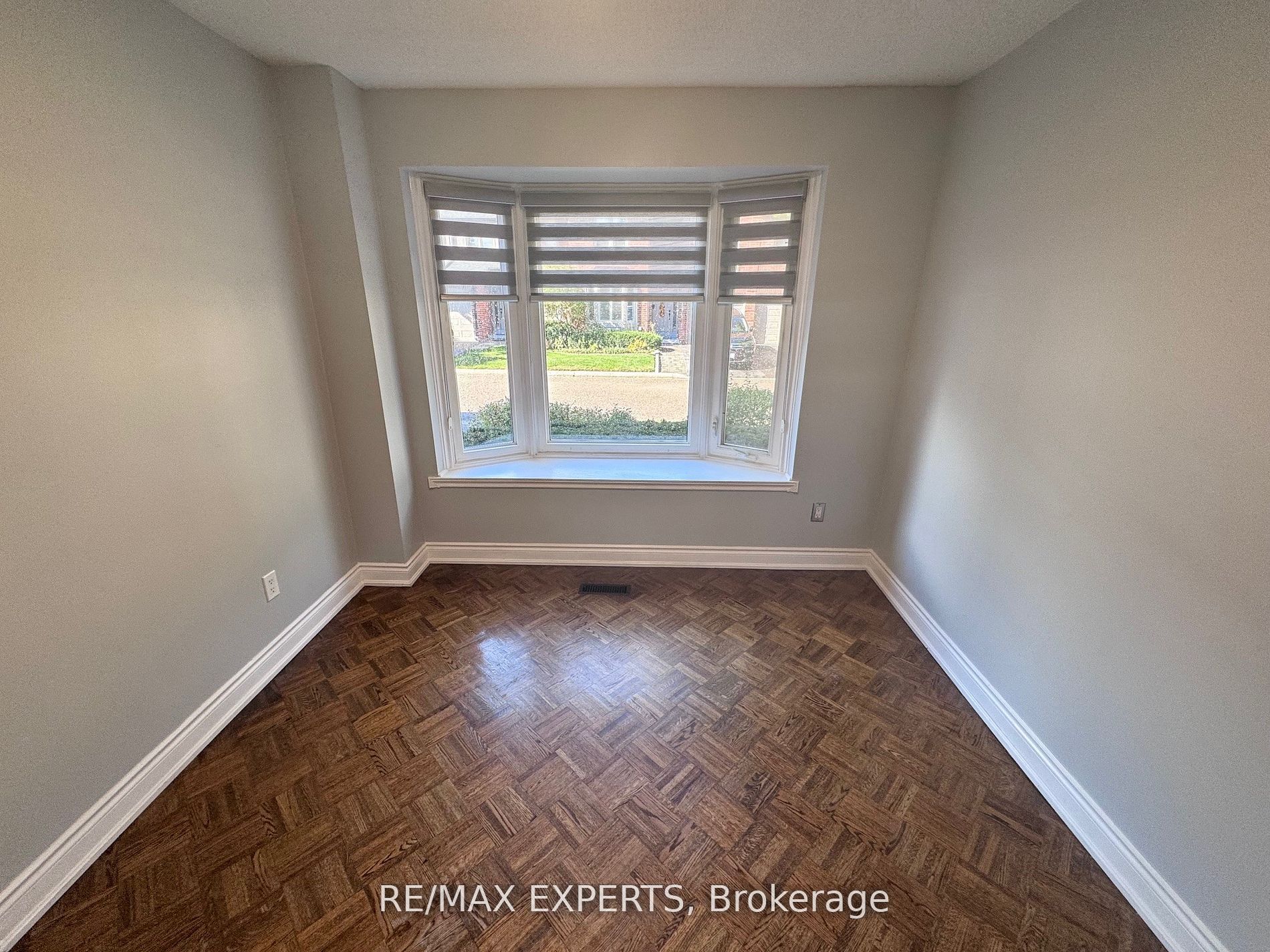 4635 Regents Terrace 43