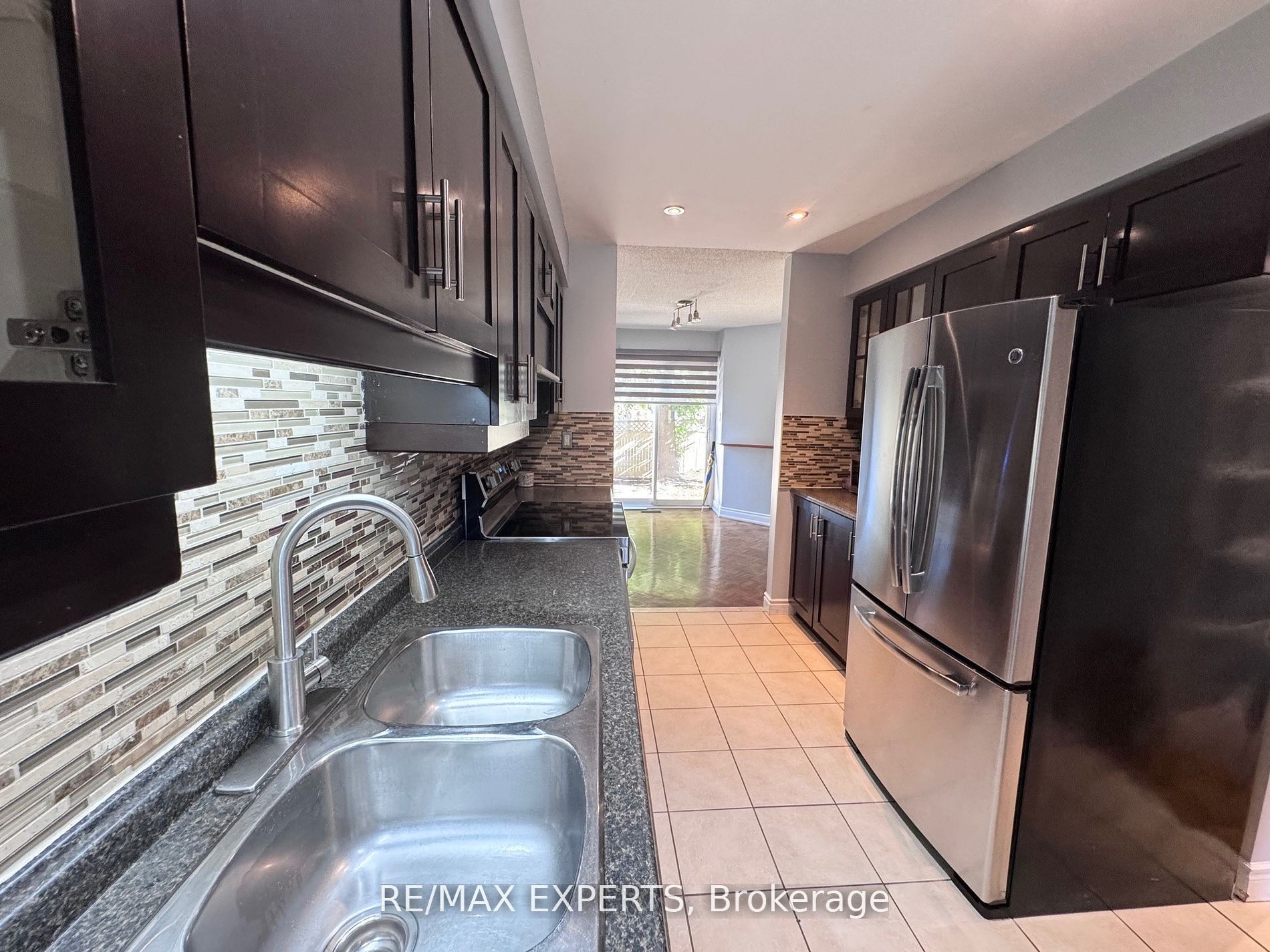 4635 Regents Terrace 43