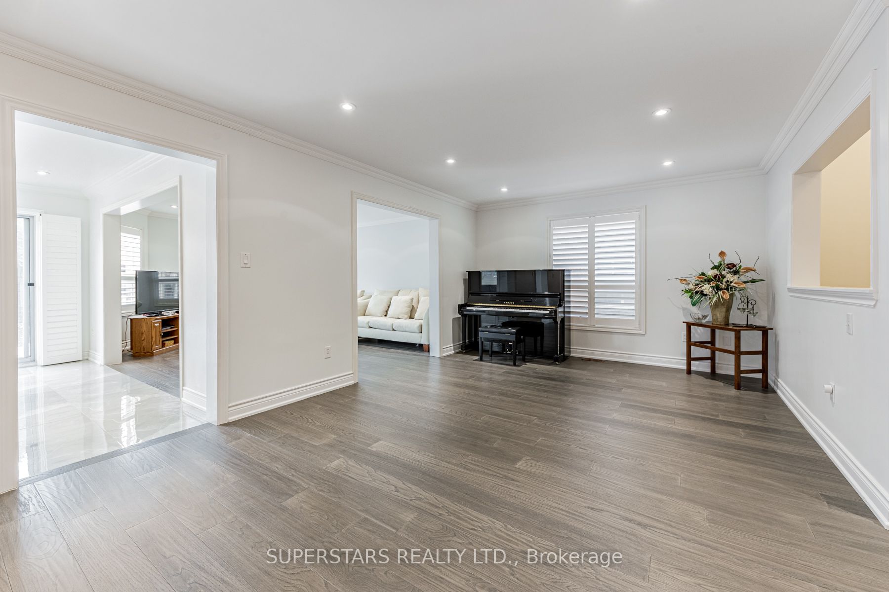 71 Landsdown Crescent