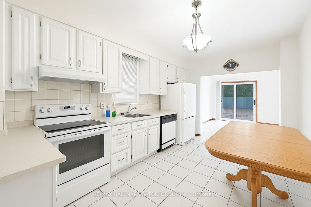 Photo of 109 Robert Street, Toronto, ON M5S 2K5 (MLS # C12450641)