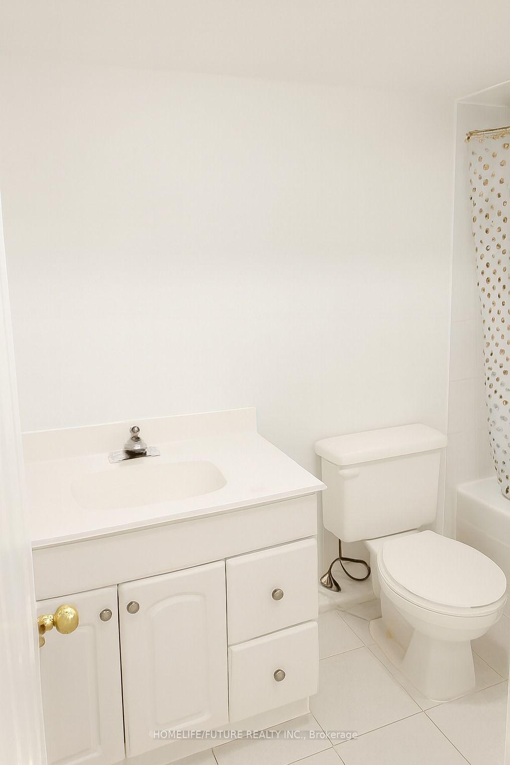 382 Harrowsmith Drive Bsmt (A)