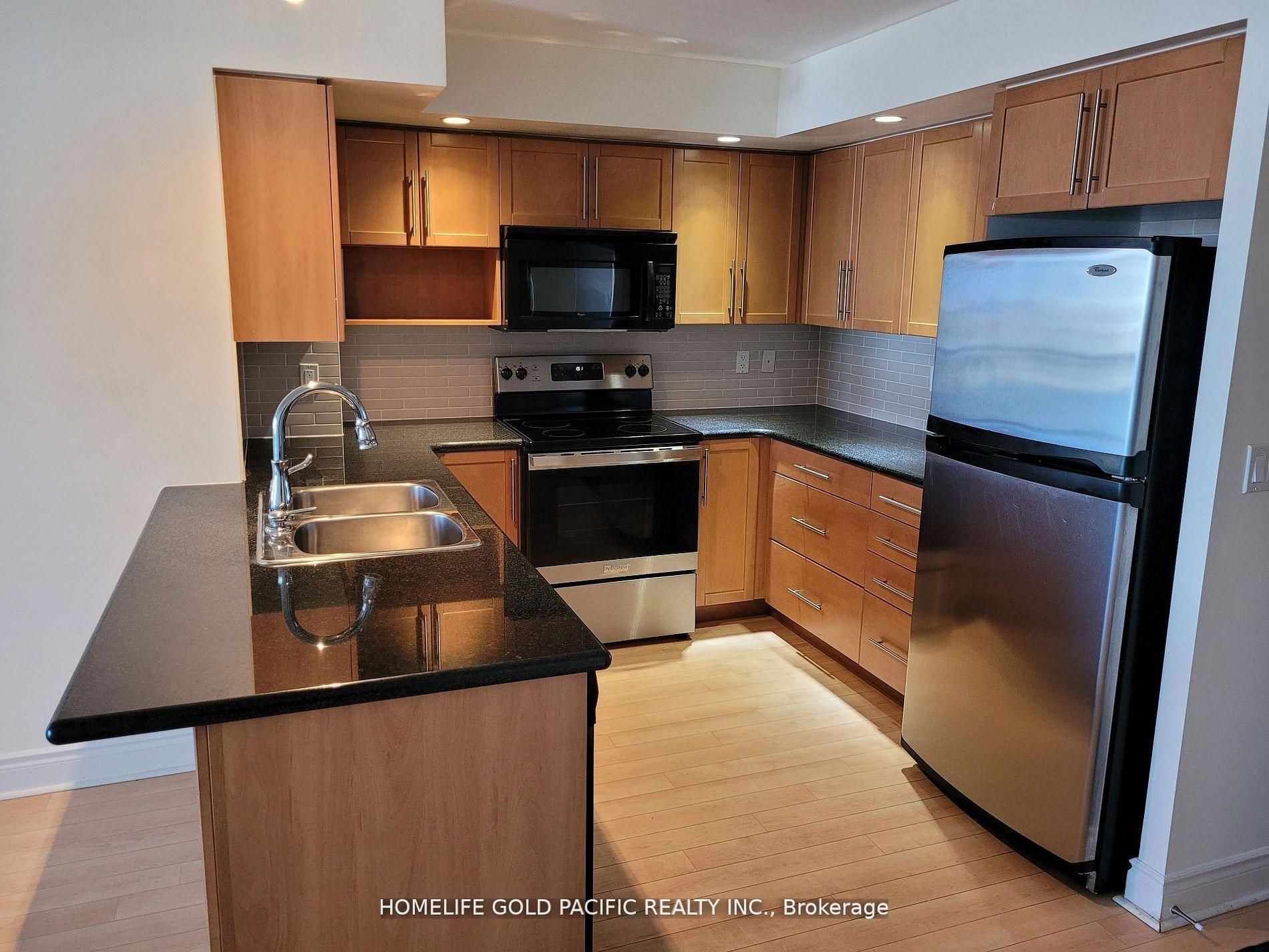 23 Cox Boulevard 1087