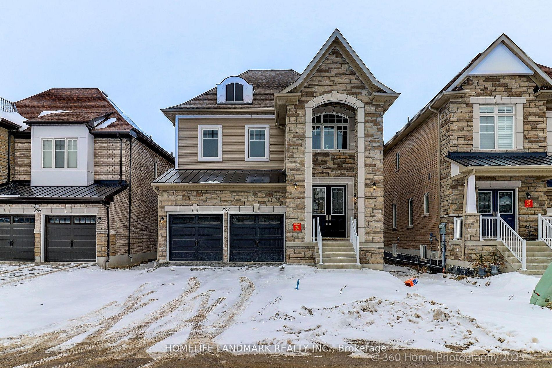 Photo 1 of 34 — 241 SEGUIN Street, Richmond Hill, ON L4E 1N7