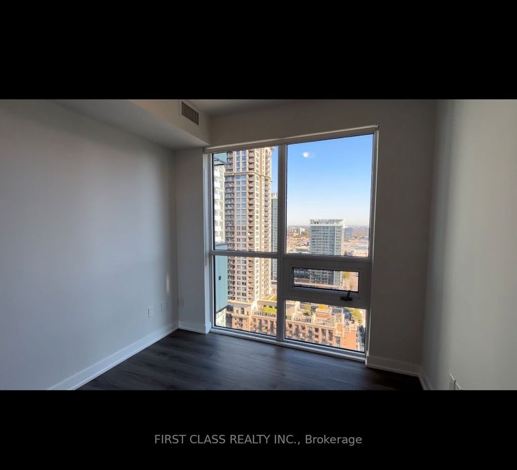Photo of 4130 Parkside Village Drive #2206, Mississauga, ON L5B 0L7 (MLS # W13079302)