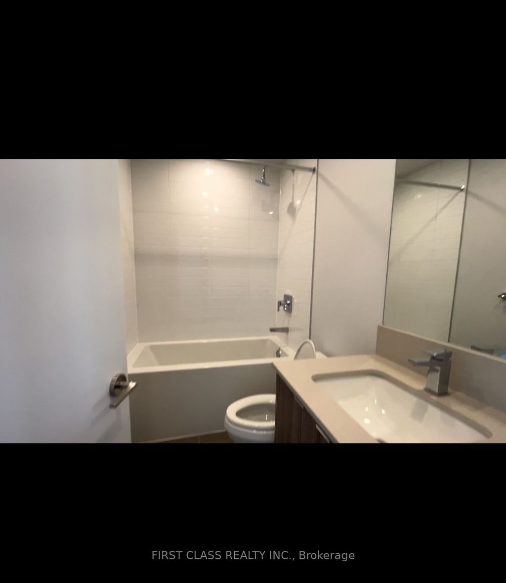 Photo of 4130 Parkside Village Drive #2206, Mississauga, ON L5B 0L7 (MLS # W13079302)