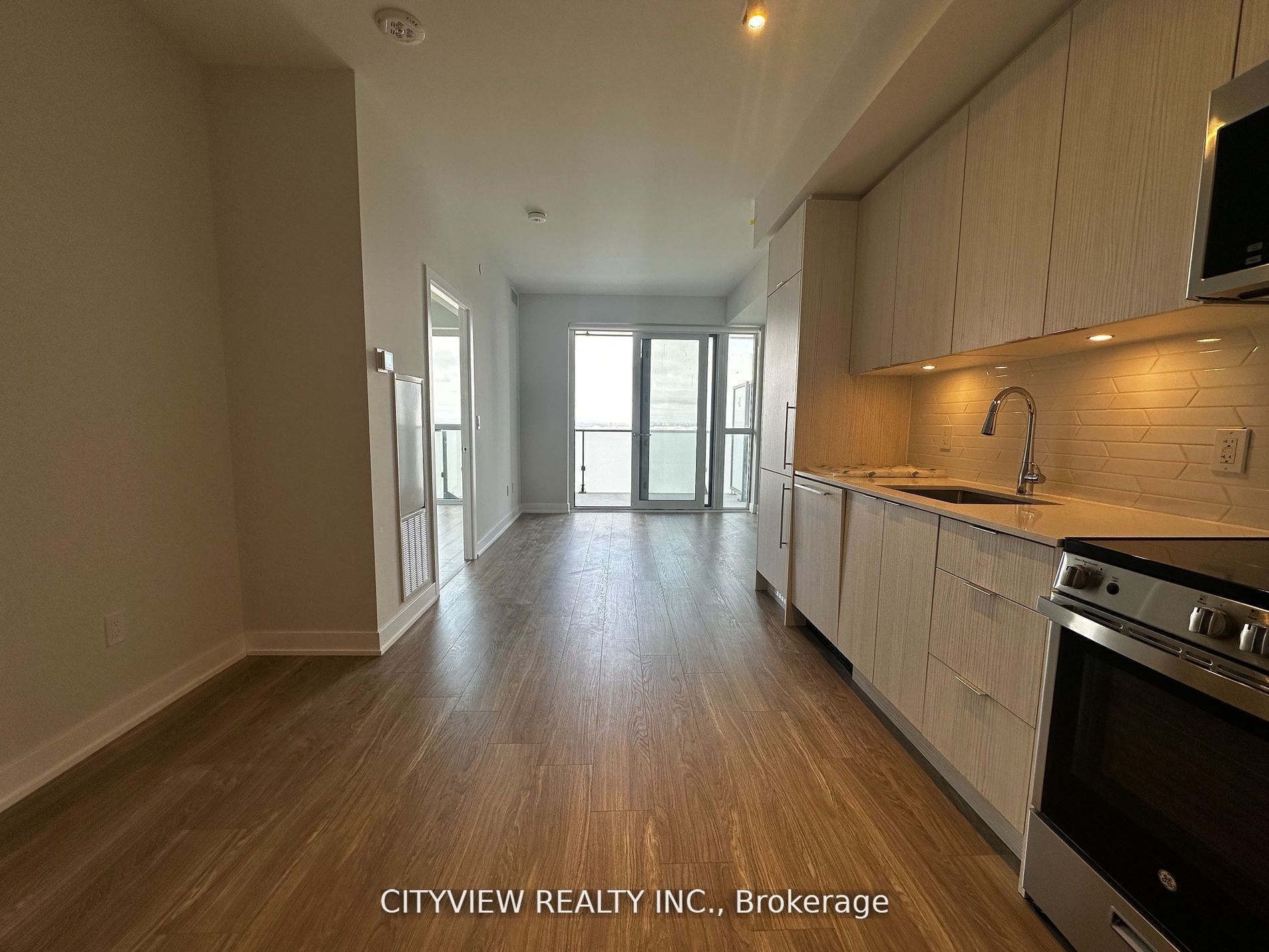 430 Square One Drive 1809